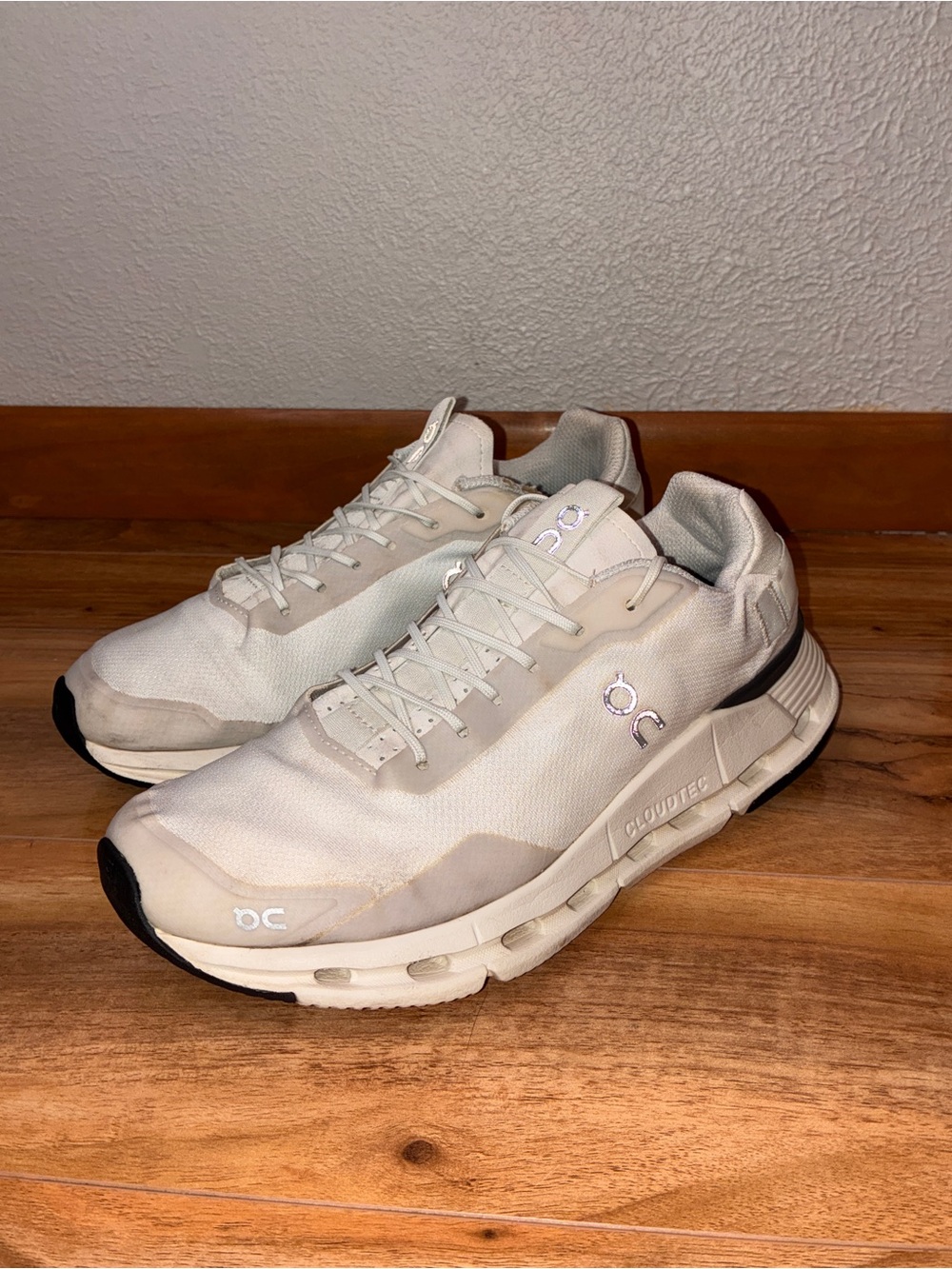 On Cloud Women’s Cloudnova Form Athletic Running Sneakers, white eclipse-size 9